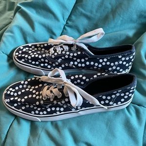 Joe Boxer Womens Sneakers Size 7 Polka Dot
